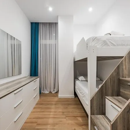 Golden Glow Coast Dhërmi