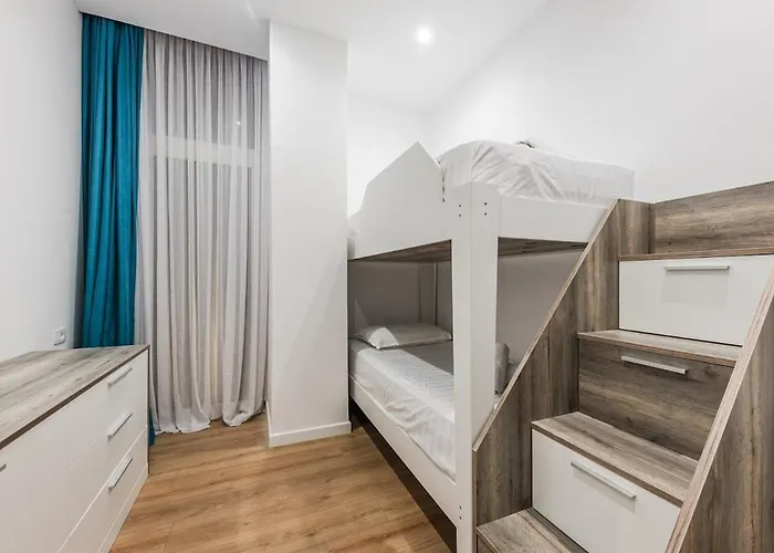 Golden Glow Coast Villa Dhërmi